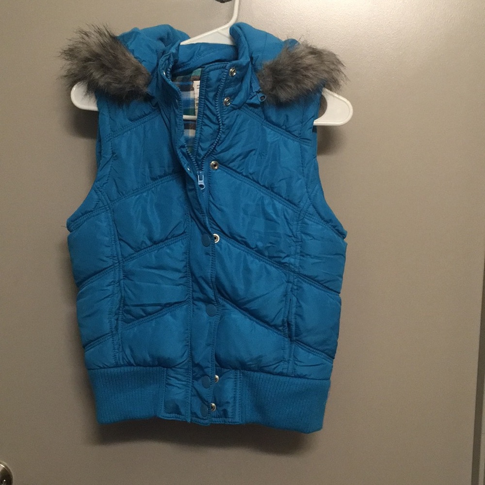Aeropostale Ski Vest